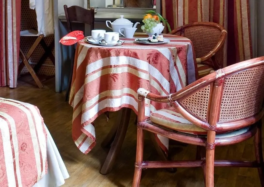 Hotel Unicorno Флоренция