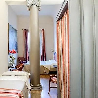 Hotel Unicorno Флоренция Италия