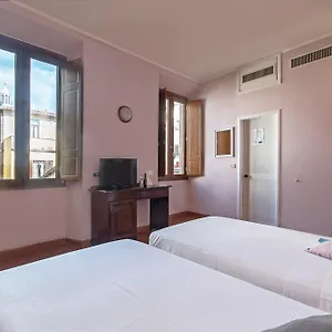 Costantini Отель