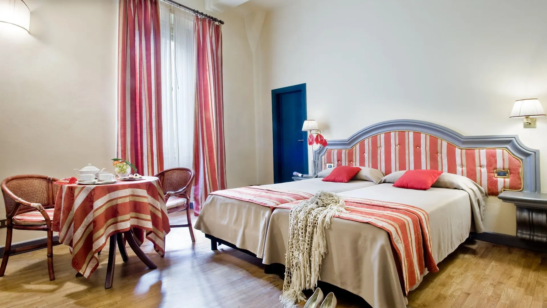 Hotel Unicorno Floransa 3*,  İtalya