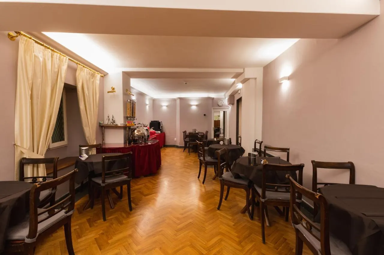 Hotel Unicorno Florence 3*,  Italy