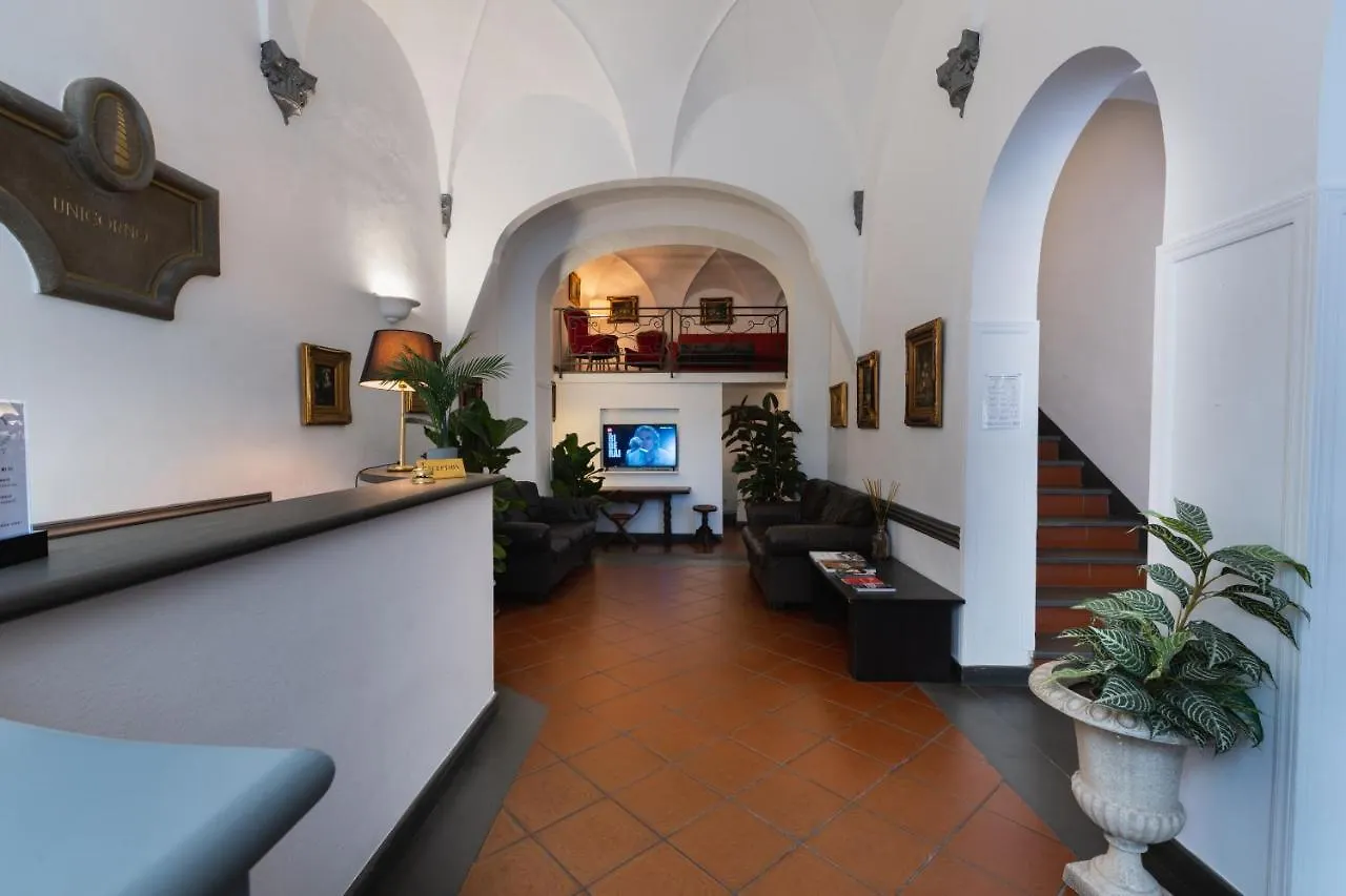 Hotel Unicorno Floransa 3*,